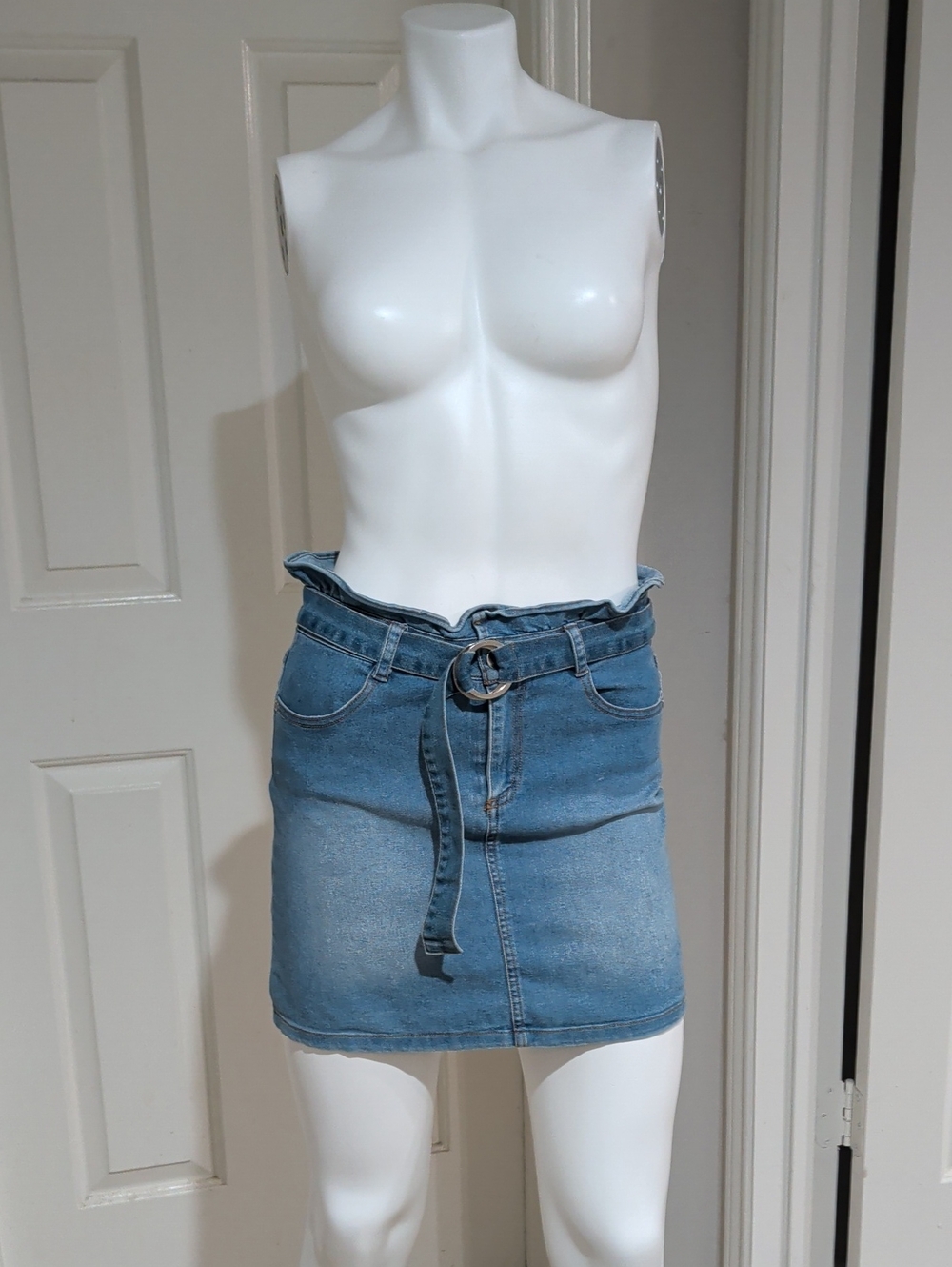Vertiche Light Blue Denim Paperbag Waist Mini Skirt w/ Self-Tie Belt Women's S/M